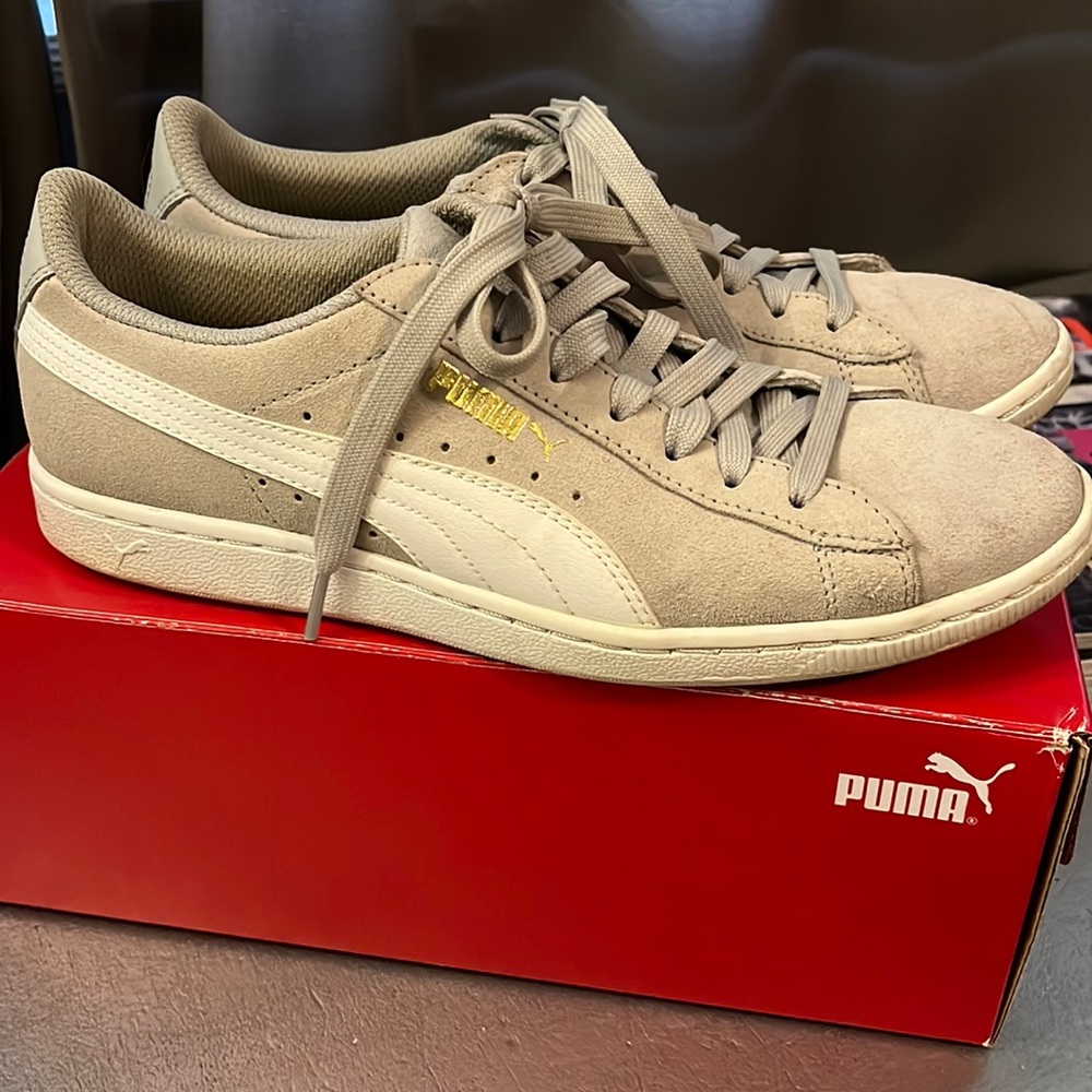 Grey Suede Pumas